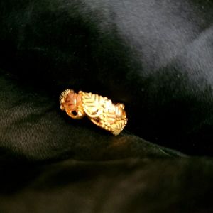 Black Hills Gold 10k Wedding band